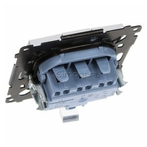 TP31.01/143 Przycisk zwierny potrójny Aluminium Mat Simon 55 - Widok z tyłu