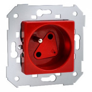 27469-01-58 Gniazdo z uziemieniem typu DATA z kluczem uprawniającym w komplecie (Kompletny moduł: mechanizm + pokrywa) Czerwony Simon 82 - Widok z przodu