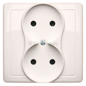 BMG2/11 Gniazdo podwójne bez bolca uziemiającego Biały Simon Basic - Widok z przodu