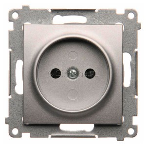 DG1Z.01/43 Gniazdo pojedyncze bez bolca uziemiającego z przesłoną torów prądowych Srebrny Mat Simon 54 - Widok z przodu