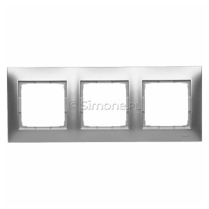 DR3/43 Ramka potrójna Srebrny Mat Simon 54 - Widok z przodu
