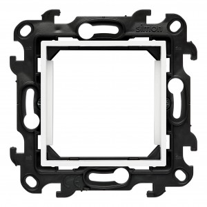 NA45.01/11 Adapter (przejściówka) na osprzęt standardu 45x45 mm Biały Simon 24 - Widok z przodu