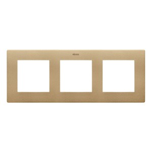 NR3/34 Ramka potrójna Szampański Mat Simon 24 - Widok z przodu