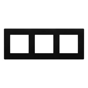 NR3/49 Ramka potrójna Czarny Mat Simon 24 - Widok z przodu