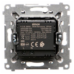 Ładowarka 2xUSB C+A 30W 5-9-12V Quick Charge Biały Mat Simon 55 - Widok z tyłu)
