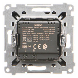 Ładowarka 2xUSB C+A 30W 5-9-12V Quick Charge Czarny Mat Simon 55 - Widok z tyłu)