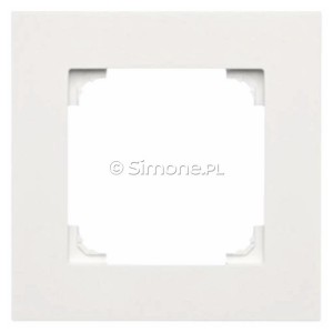 TR1/111 - Widok z przodu