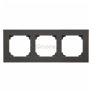 TR3/116 - Widok z przodu